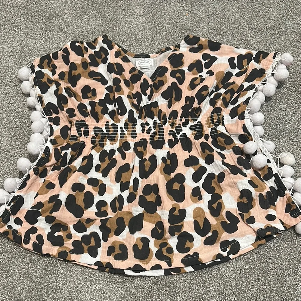 Mud Pie Leopard Cheetah beach cover up with Pom Pom hem size 2T-3T